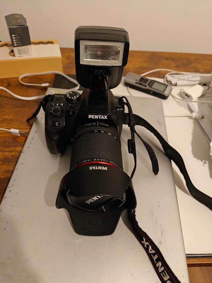 Pentax K70 + 16-85mm + flitser, TV, Hi-fi & Vidéo, Appareils photo numériques, Utilisé, Reflex miroir, Pentax, 4 à 7 fois, Enlèvement ou Envoi
