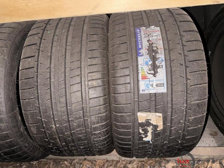 nieuw 285/40ZR19 285/40R19 285/40 ZR19 R19 285/40/19 2854019, Autos : Pièces & Accessoires, Pneus & Jantes, Pneu(s), Pneus été