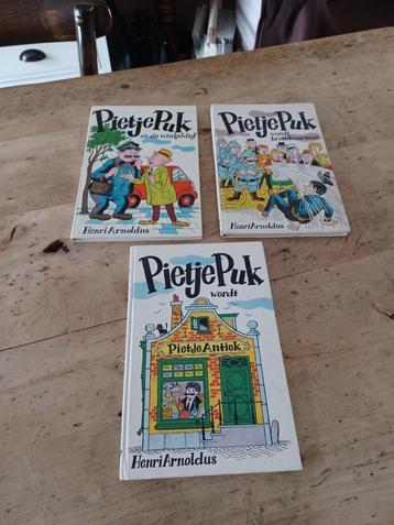 Boekjes PIETJE PUK aan 5 euro per stuk  beschikbaar voor biedingen