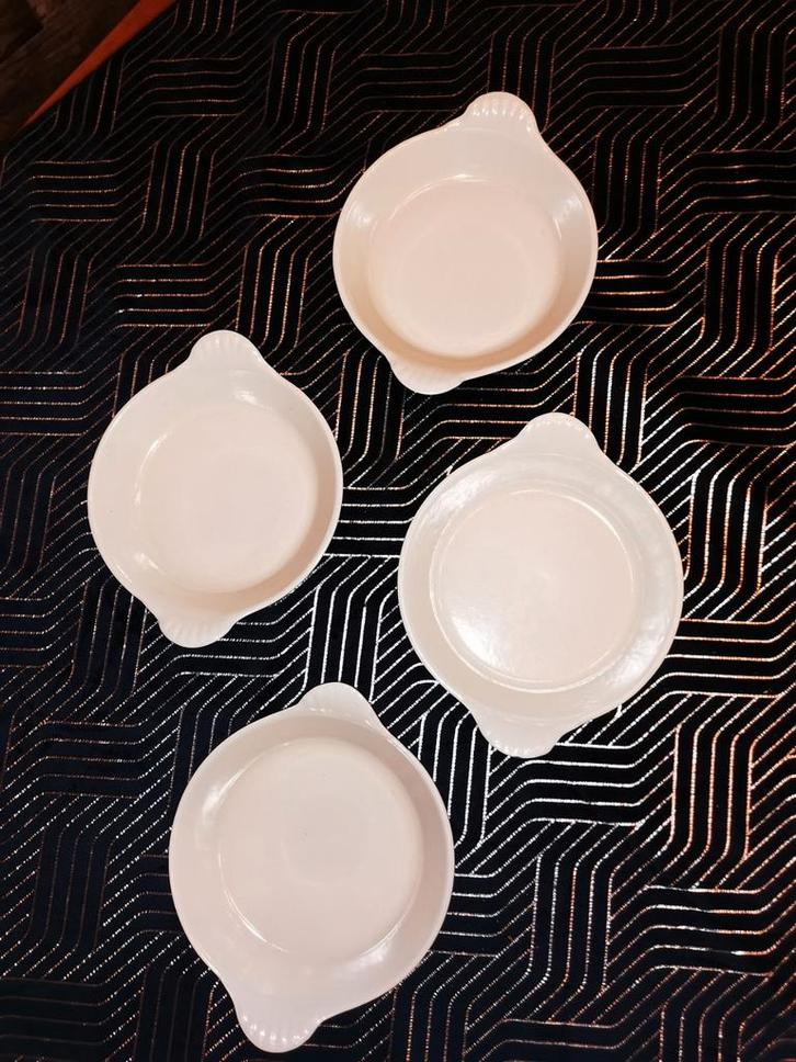 Ovenschaaltjes Le creuset 3, Huis en Inrichting, Keuken | Potten en Pannen, Ophalen of Verzenden