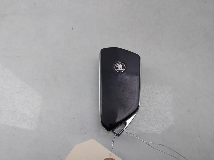 SLEUTEL Skoda Octavia Combi (NXAC) (01-2019/-), Auto-onderdelen, Overige Auto-onderdelen, Skoda, Gebruikt