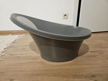 Baby bad beschikbaar voor biedingen