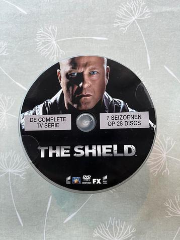 DVD-box The Shield Complete Tv-serie (seizoen 1 tem 7) beschikbaar voor biedingen