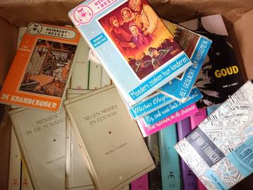 77 boeken uit de Reinaert reeks beschikbaar voor biedingen