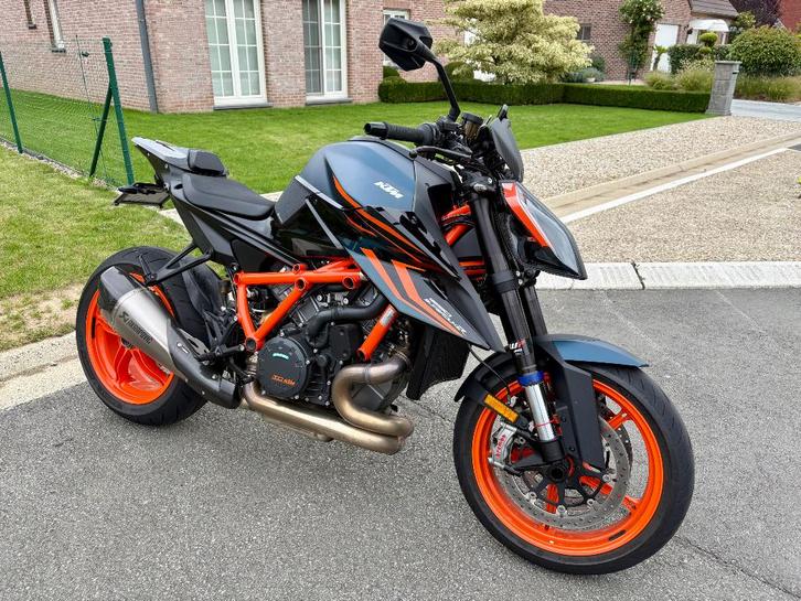 ‼️ KTM SUPERDUKE 1290 R EVO 4500 km ‼️, Motoren, Motoren | KTM, Particulier, Naked bike, meer dan 35 kW, 2 cilinders, Motorrijbewijs A
