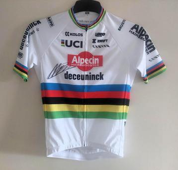 Mathieu van der Poel gesigneerd Kalas UCI WK shirt beschikbaar voor biedingen