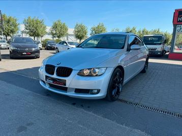Bmw 330 XI SPORT •PANO• •AUTOMAAT• •CRUISE• PROPERE STAAT beschikbaar voor biedingen