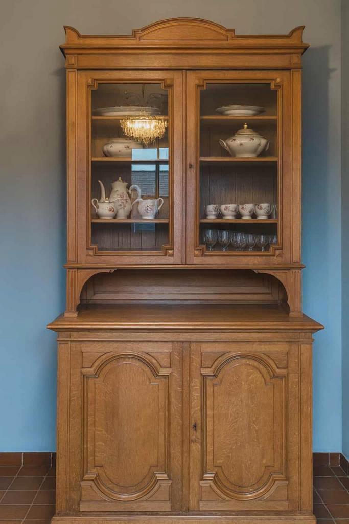 Antike vitrinekast, Huis en Inrichting, Kasten | Buffetkasten, Gebruikt, Eikenhout, Ophalen