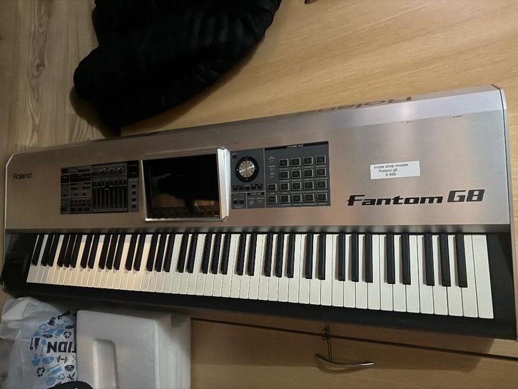 Roland Fantom G 8, Muziek en Instrumenten, Synthesizers, Gebruikt, Roland, Met midi-aansluiting, Ophalen
