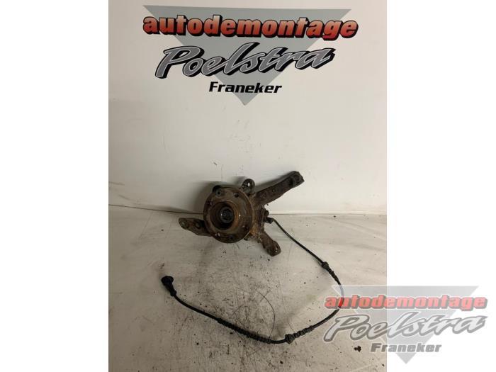 Fusee links-voor van een Renault Twingo, Auto-onderdelen, Ophanging en Onderstel, Renault, Gebruikt, 3 maanden garantie, Ophalen of Verzenden