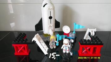Duplo wegwerkers voertuigen, space shuttle, treinbrug. beschikbaar voor biedingen