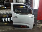PORTIER RECHTS VOOR Citroën Berlingo Multispace (01-2017/-), Auto-onderdelen, Gebruikt, Rechts, Citroën, Deur