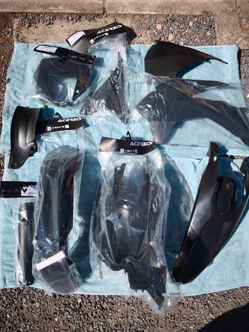 KTM EXC 2014-2016 Zwarte Acerbis plastic set beschikbaar voor biedingen