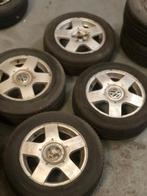 15 inch 5x100 golf4 velgen met banden volkswagen bora beetle, Gebruikt, Ophalen of Verzenden, Volkswagen