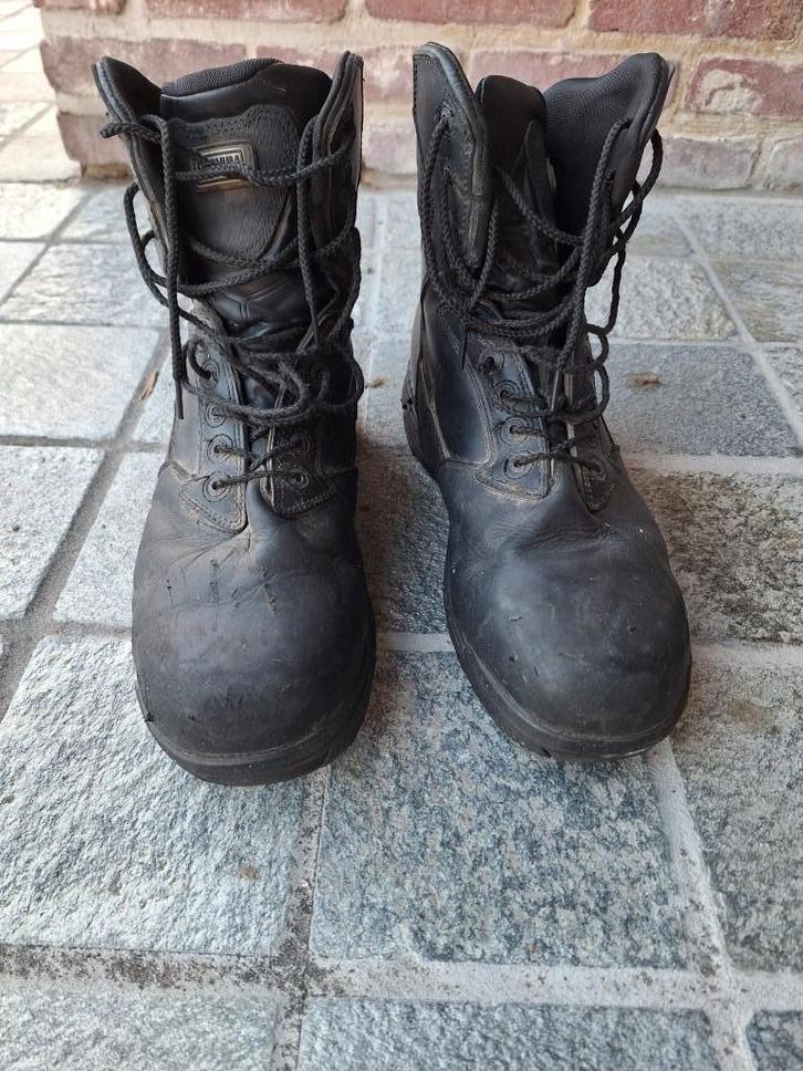 magnum veiligheidsschoenen, Doe-het-zelf en Bouw, Veiligheidskleding, Gebruikt, Ophalen