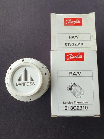 Stock de différents éléments thermostatiques Danfoss