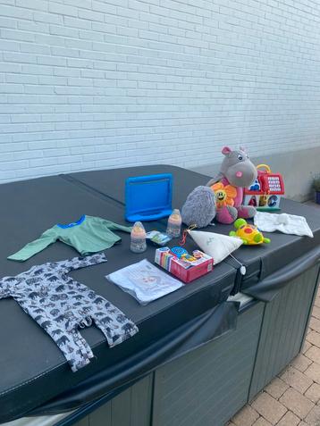 Babyspulletjes beschikbaar voor biedingen