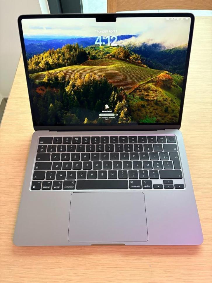 MacBook Air 13” M3 (2024) – Space Gray – AZERTY, Computers en Software, Apple Macbooks, Zo goed als nieuw, MacBook, 13 inch, Onbekend