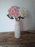 Vaas met bloemen, Ophalen