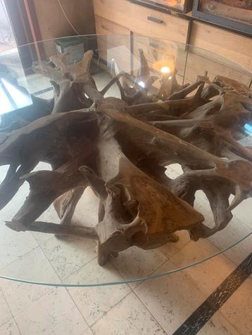Table de salle à manger en racine de tek beschikbaar voor biedingen