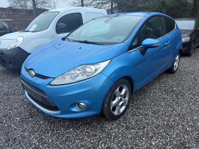 Ford Fiesta 1600 Diesel Titanium! EXPORT! TOP PRIJS!, Auto's, Ford, Bedrijf, Te koop, Fiësta, ABS, Airconditioning, Alarm, Centrale vergrendeling