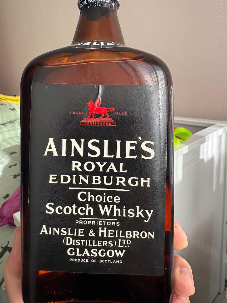 L'ancien whisky ainslies    de 1963, Collections, Vins, Comme neuf, Autres types, Autres régions, Pleine, Enlèvement