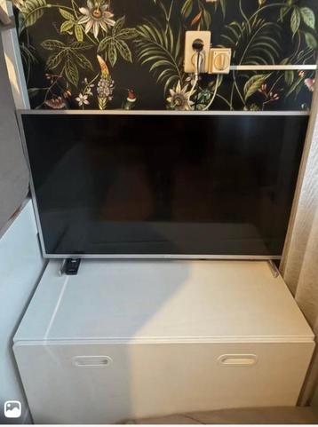 Smart tv philips full hd  beschikbaar voor biedingen