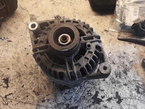 Dynamo van een Opel Meriva, Auto-onderdelen, Motor en Toebehoren, Opel, Gebruikt, 3 maanden garantie, Ophalen of Verzenden