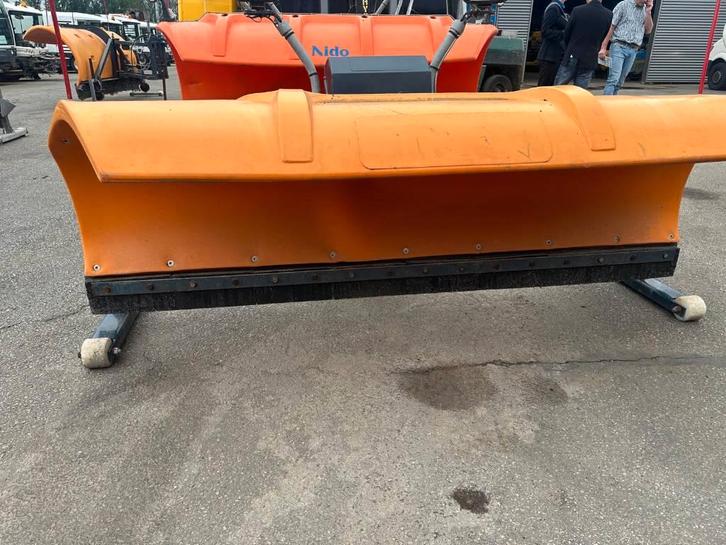 NIDO SNK210EPZ (bj 2003), Zakelijke goederen, Machines en Bouw | Onderdelen