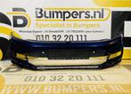 BUMPER Volkswagen Touran 5TA 2015-2019 VOORBUMPER 1-B8-10523, Auto-onderdelen, Gebruikt, Ophalen of Verzenden, Bumper, Voor