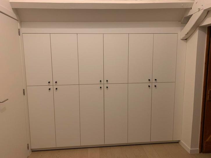 Kast wit, Huis en Inrichting, Kasten | Dressoirs, Zo goed als nieuw, Ophalen