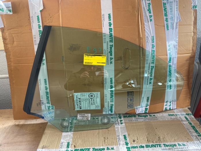 Ruit 2Deurs links-achter van een BMW 3-Serie, Auto-onderdelen, Ruiten en Toebehoren, BMW, Gebruikt, 3 maanden garantie, Ophalen of Verzenden