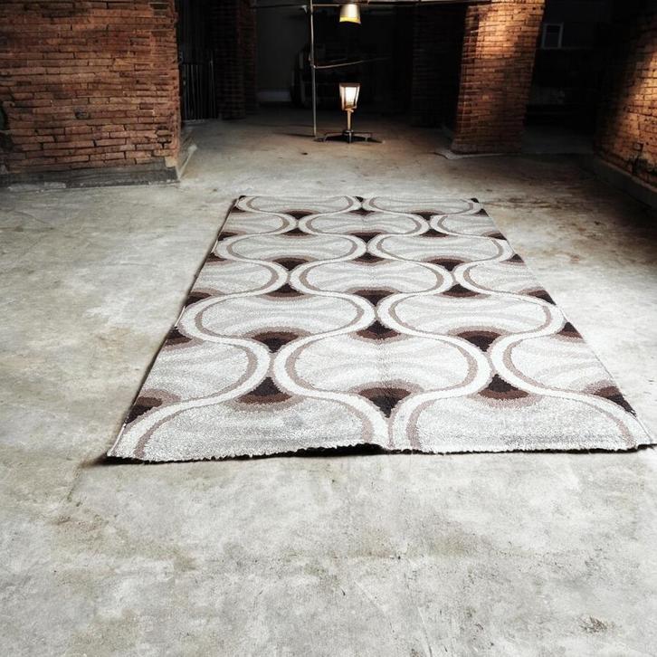 Vintage space age XL tapijt / seventies vloerkleed, Antiek en Kunst, Antiek | Tapijten, Tafelkleden en Textiel, Ophalen of Verzenden