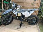 Husqvarna te300 tbi pro 2024, Motoren, 300 cc, Particulier, Enduro, 1 cilinder
