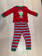 100% nieuw - Grinch pyjama maat 110, Kinderen en Baby's, Kinderkleding | Maat 110, Nieuw, Setje