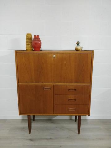 Vintage midcentury highboard | barkast | wandkast beschikbaar voor biedingen