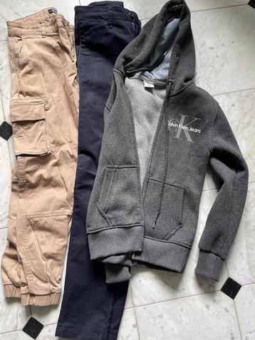 2 broeken 28’ 30 en carhartt 28-34 sweatervest S CK beschikbaar voor biedingen