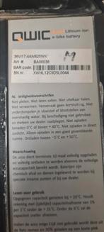 2 batterijen en 2 accu's voor Qwic fietsen, Ophalen, Gebruikt