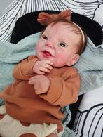 silicone reborn baby meisje gearmatuurd *promo 850€*, Verzamelen, Ophalen of Verzenden, Nieuw, Babypop, Levensecht of Reborn