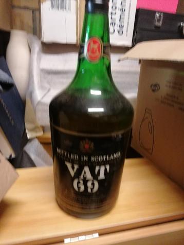 Oude fles whisky 3 liter van 21 10 1981 