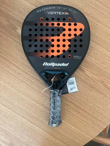 Bullpadel Vertex Hybrid 2025 (nieuw!) beschikbaar voor biedingen