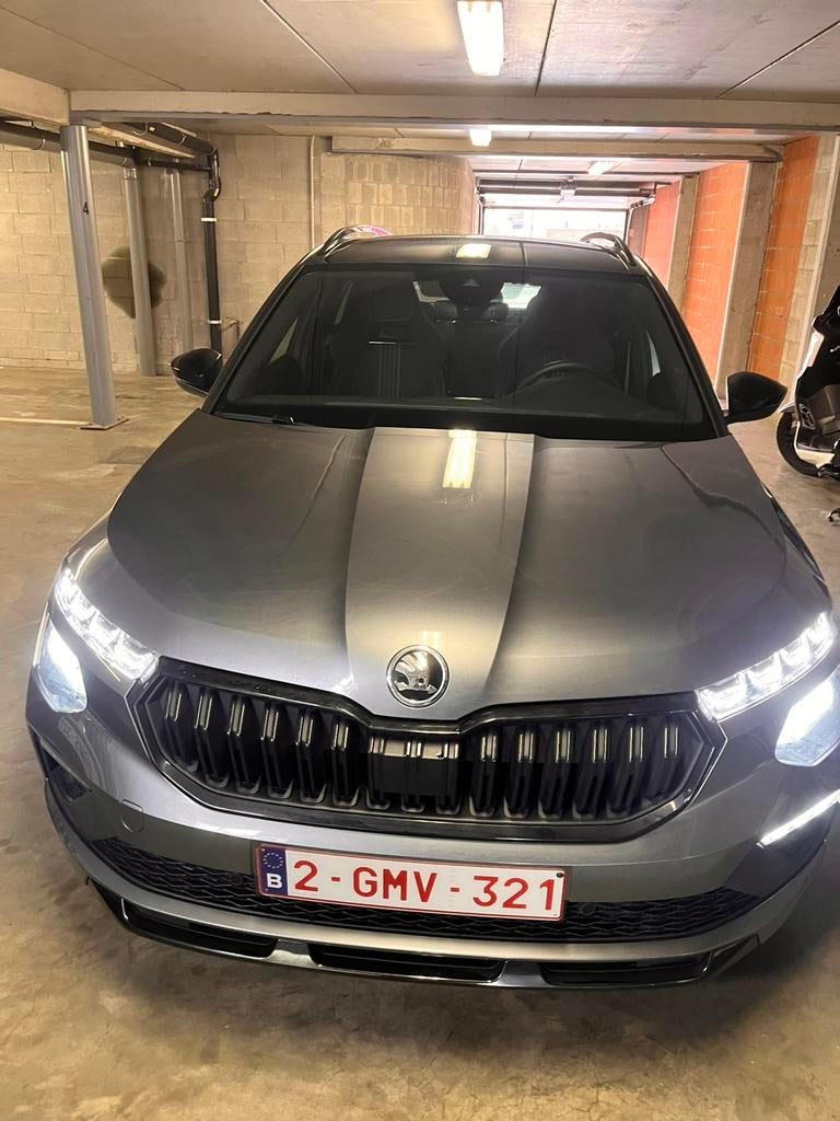 Skoda kamiq montr carlo, Autos, Argent ou Gris, Achat, Carnet d'entretien, Noir