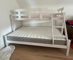 Stapelbed 140x200 incl matras Ikea Hamarvik, Huis en Inrichting, Slaapkamer | Stapelbedden en Hoogslapers, Ophalen, Zo goed als nieuw
