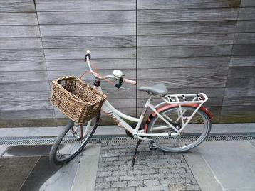 meisjesfiets batavus 26" + degelijk beugelslot beschikbaar voor biedingen