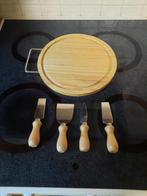 kaasplank en 4 messen nieuw volledig mooi set, Ophalen of Verzenden, Nieuw