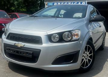 Chevrolet Aveo 1.2 ESSENCE airco