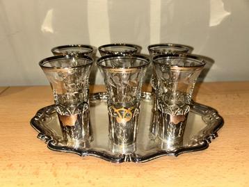 Vintage shotglaasjes in zilver  beschikbaar voor biedingen