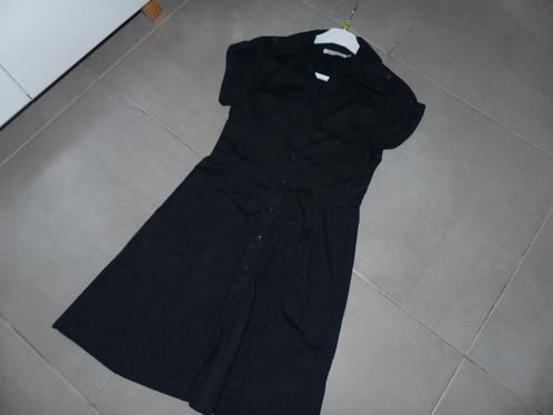 Berschka zwart jurkje - maat small, Kleding | Dames, Jurken, Zo goed als nieuw, Maat 36 (S), Zwart, Knielengte, Ophalen of Verzenden