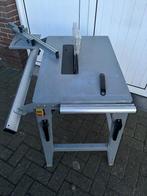 zaagtafels  op  220  v   2 st, Doe-het-zelf en Bouw, Gereedschap | Zaagmachines, Ophalen, Cirkelzaag, Zo goed als nieuw, Makita