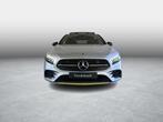 Mercedes-Benz A-Klasse 200 AMG LINE + YELLOW EDITION + LEDER, Auto's, Mercedes-Benz, Automaat, Stof, Gebruikt, Euro 6